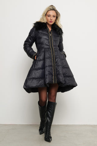 KAZUMI long-sleeved down jacket with full skirt and faux fur collar