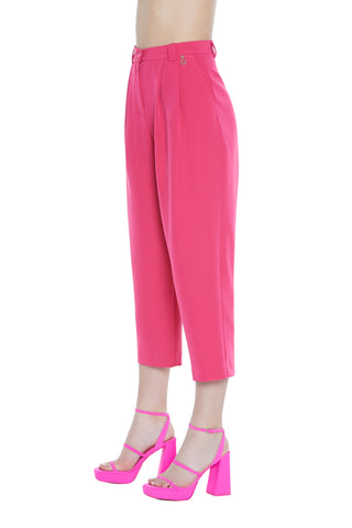 AIKO high-waisted capri pant with pleats