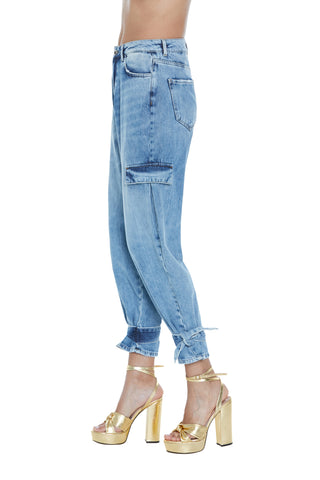 KASUGA high-waisted jeans with large pockets and a drawstring at the bottom